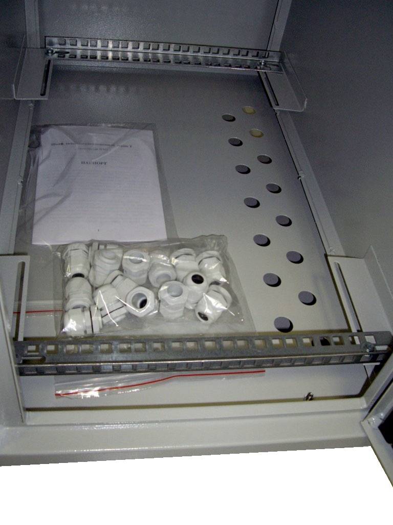 Шкаф АВ-19-500-4U