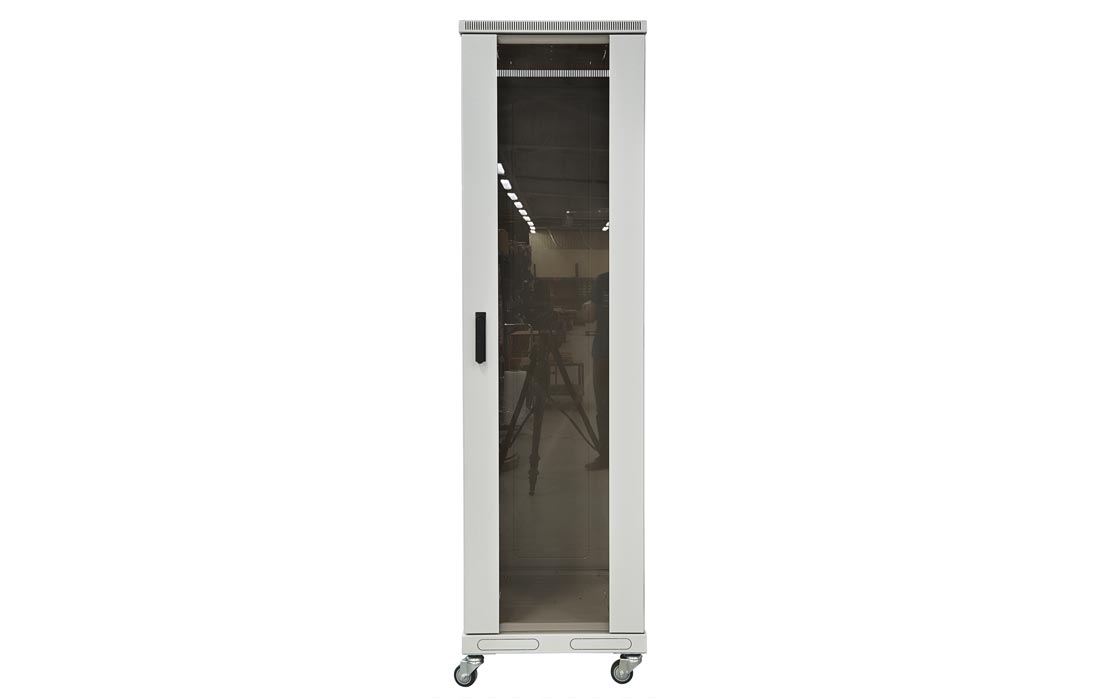 Шкаф телекоммуникационный напольный 19",18U(600x1000), ШТ-НП-18U-600-1000-С, передняя дверь стекло ССД